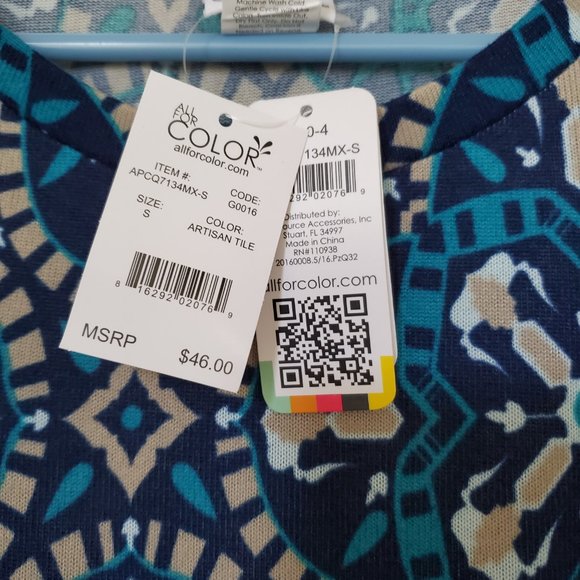 Dress - Picture 3 of 4